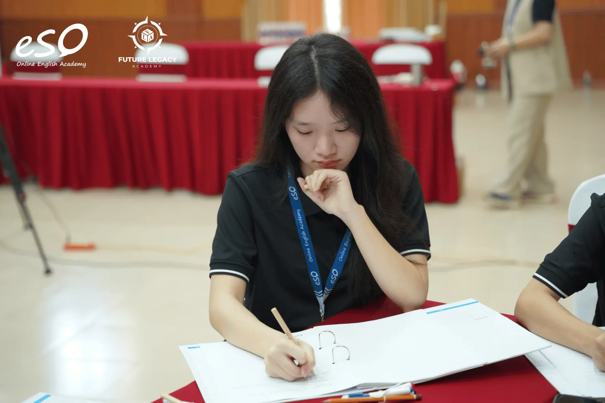 Tiếng anh trực tuyến ESO