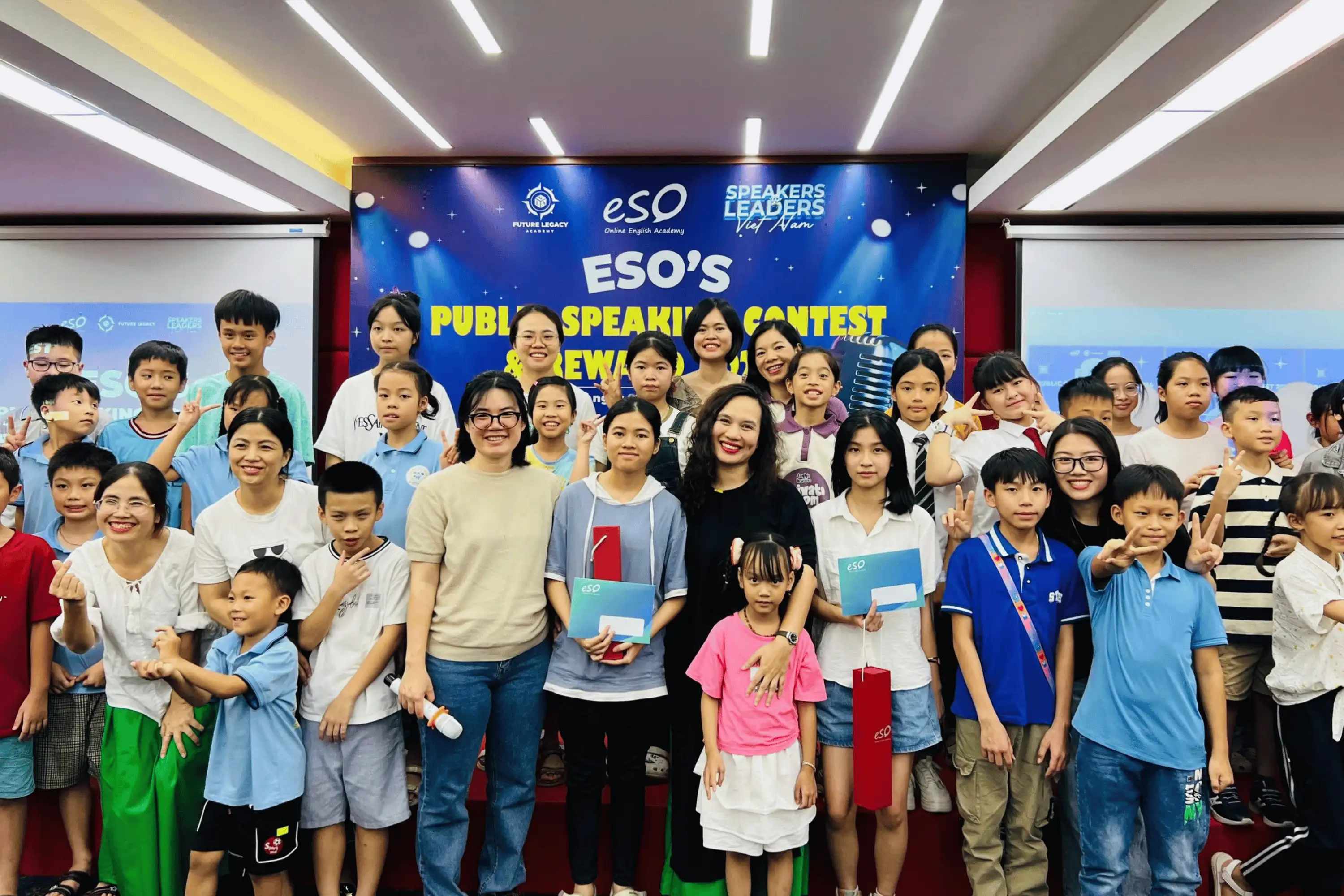 lớp học tiếng Anh nhóm nhỏ online cùng giáo viên bản ngữ - ESO Group